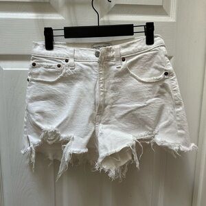 Abercrombie & Fitch cut off short high-rise white jean shorts 26 2 curve love